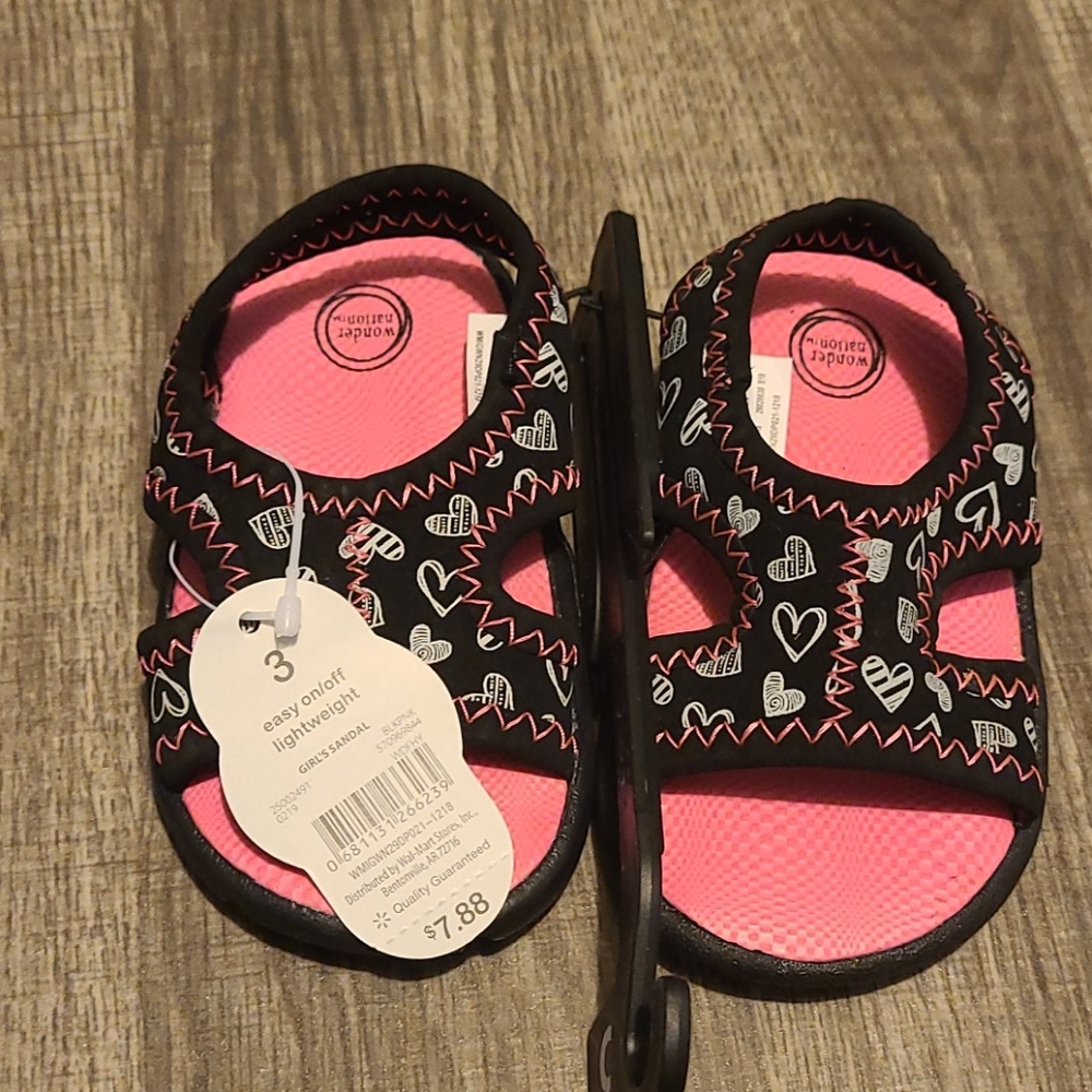 Toddler girl water shoes (size 3)